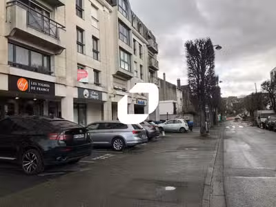 A louer Local commercial 114m² Le chesnay