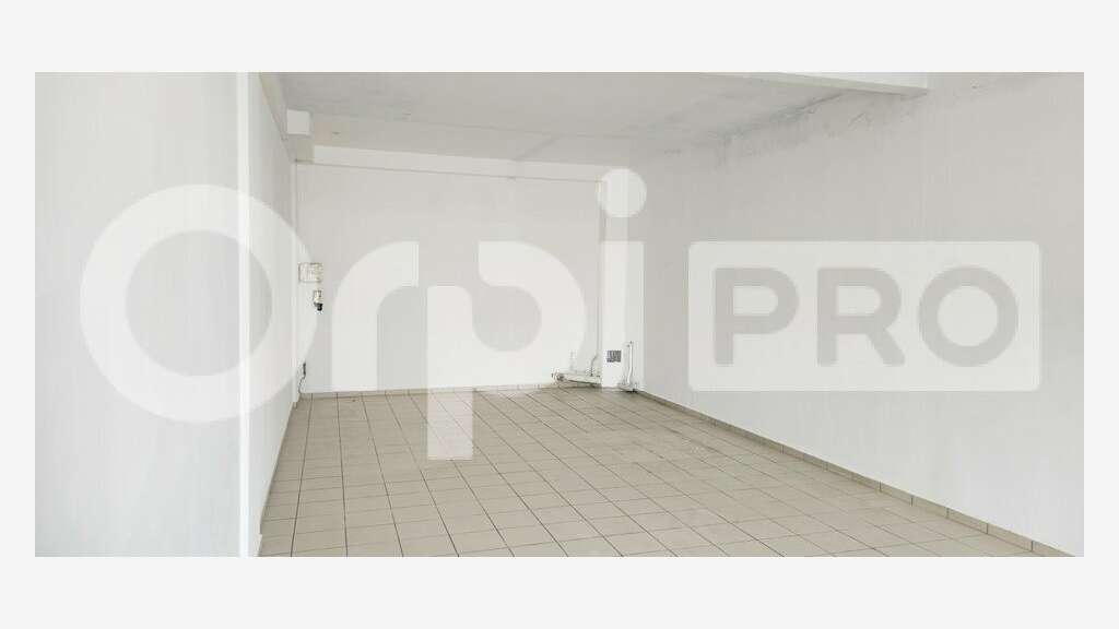 Bureau 49m² RDC à louer au Gosier