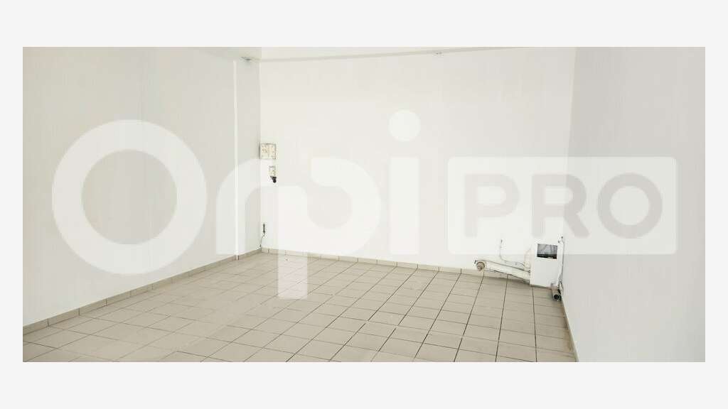 Bureau 49m² RDC à louer au Gosier