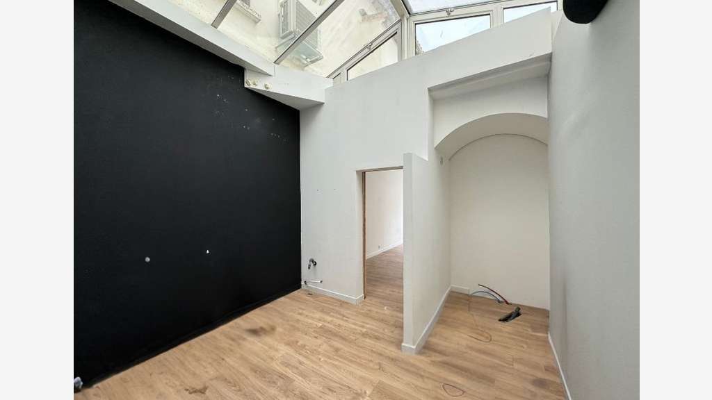 Loue local commercial 22 m² au centre Grau-du-Roi