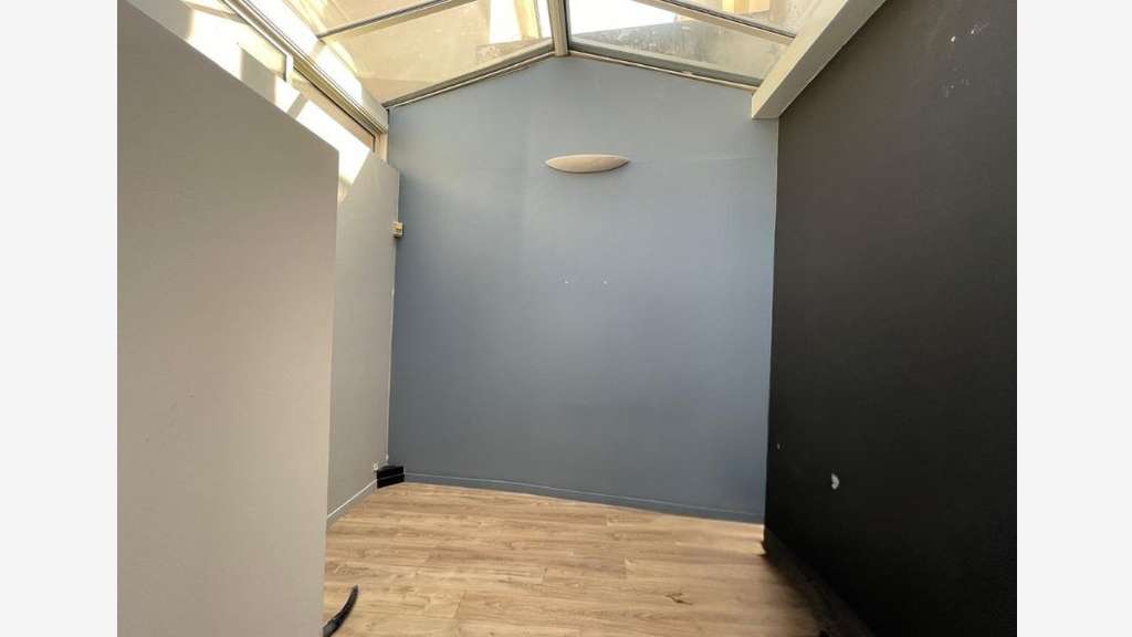 Loue local commercial 22 m² au centre Grau-du-Roi