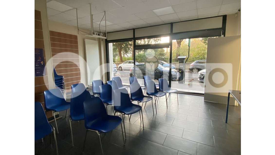 Local commercial 80m² à louer empl 1bis le Havre