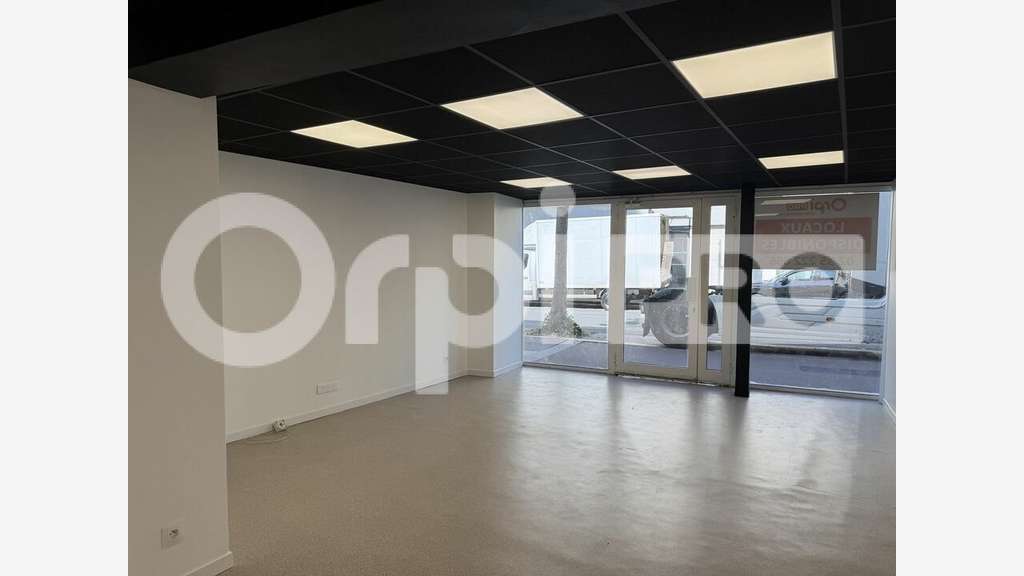 A louer local commercial de 130m² au Havre Coty