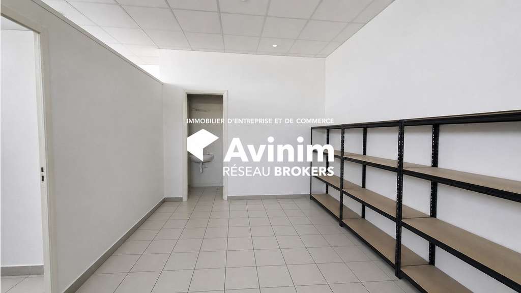 A louer local d’angle 55m² Le Havre hyper centre
