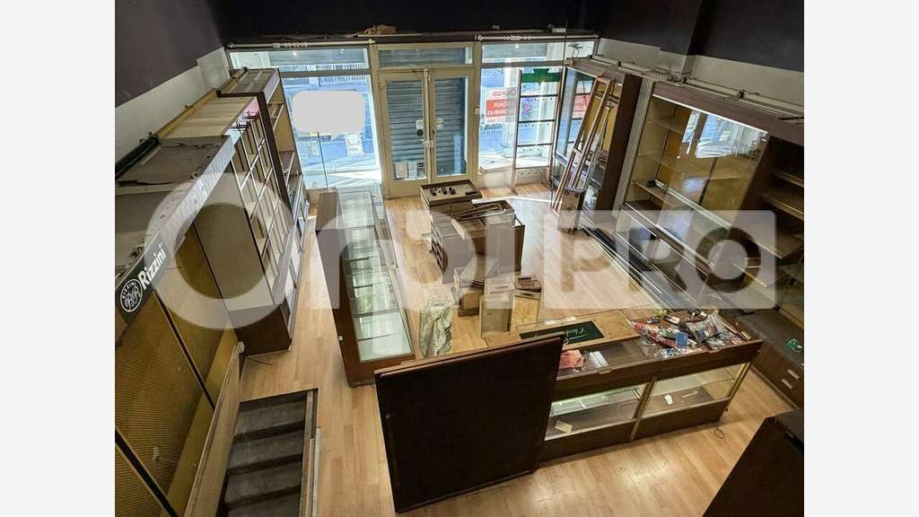 Location local commercial de 105m² au Havre
