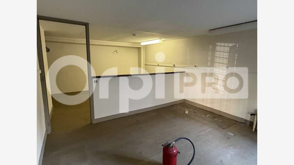 Location local commercial de 105m² au Havre