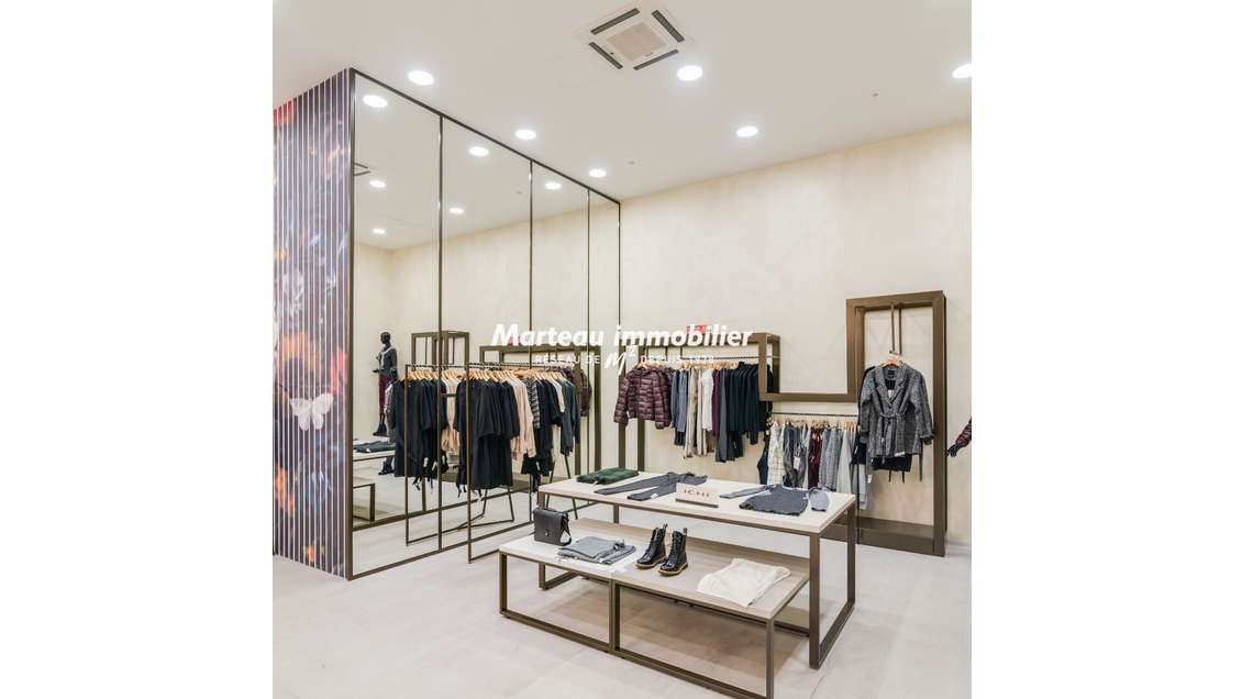 A louer local commercial 48m² Le Mans centre ville