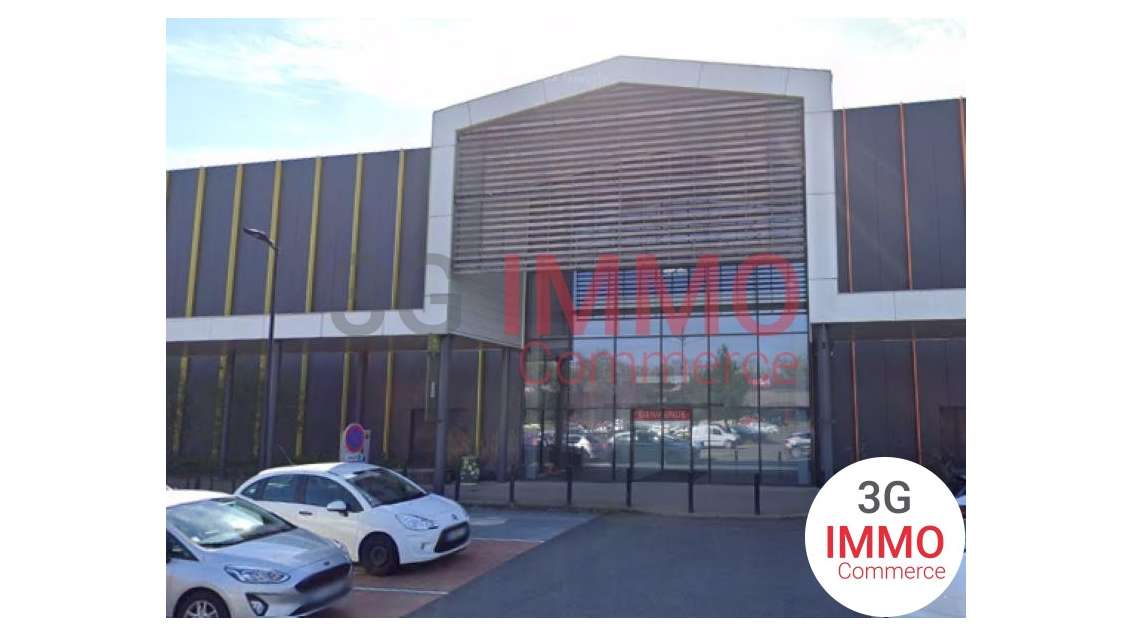 A louer local commercial 3000m² ZAC Nord Le Mans
