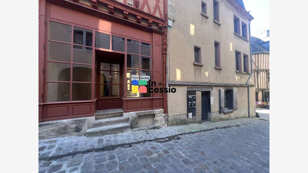 A louer local commercial de charme 41m² Vieux Mans