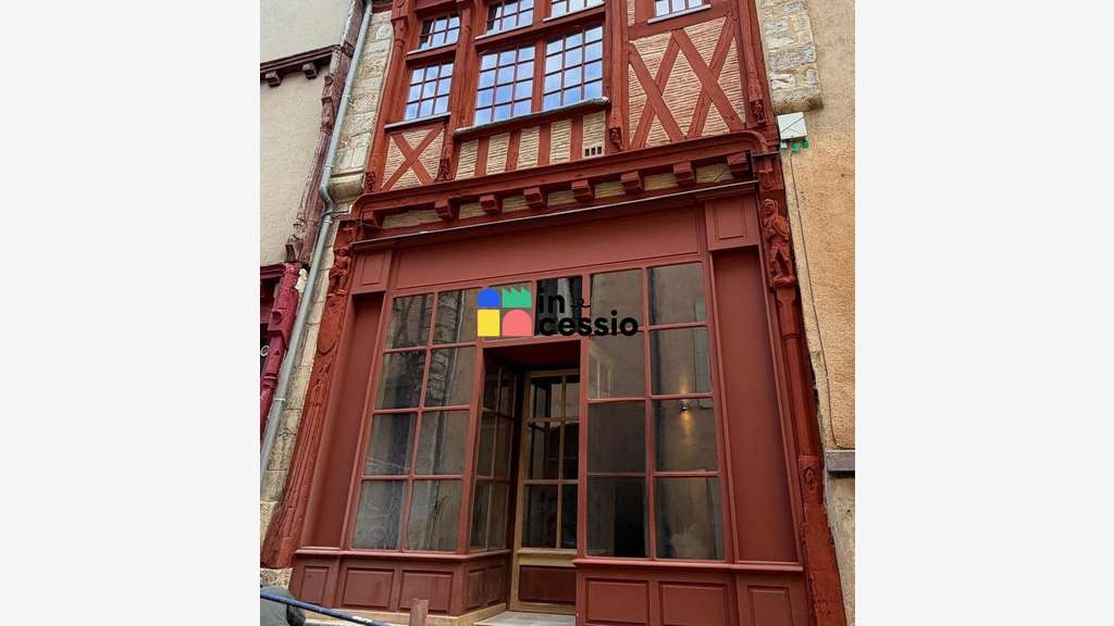 A louer local commercial de charme 41m² Vieux Mans