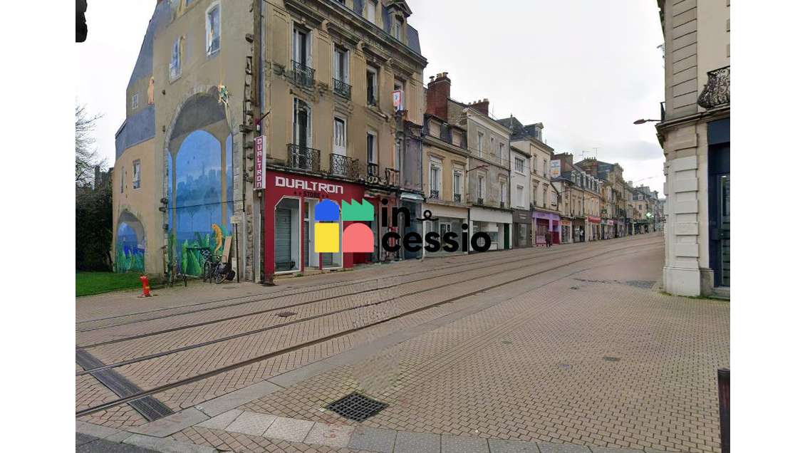 À LOUER – LOCAL COMMERCIAL – LE MANS CENTRE (RUE G