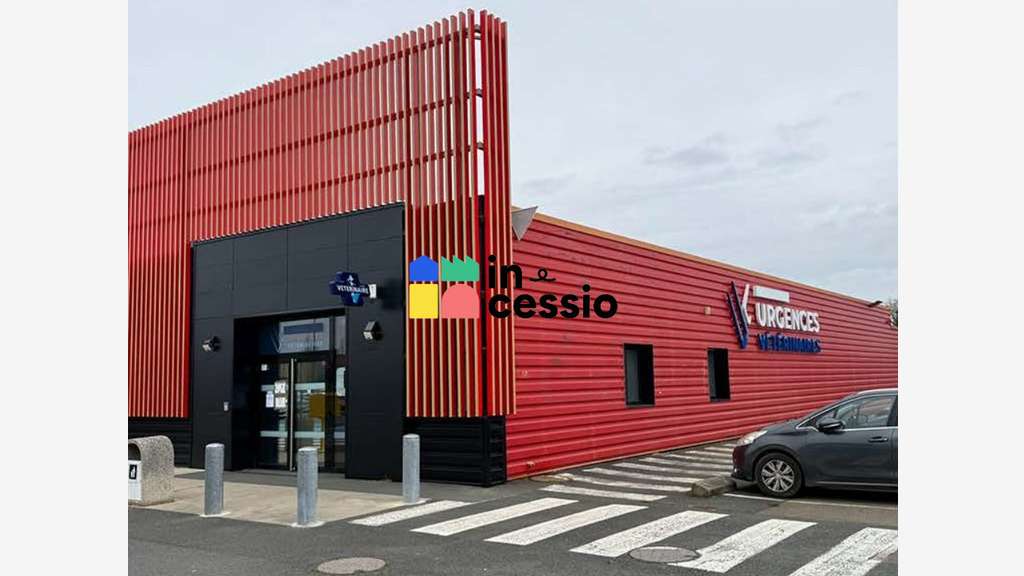 Local commercial de 525m² à louer Le Mans Nord