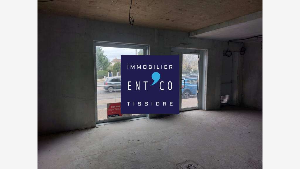 LE PASSAGE - Local Commercial