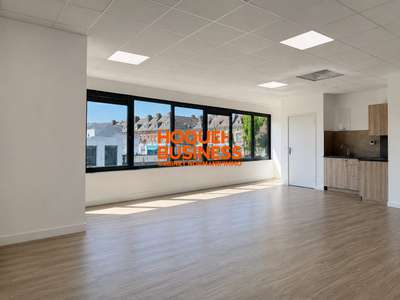 LOCAL COMMERCIAL / BUREAU NEUF 75m2