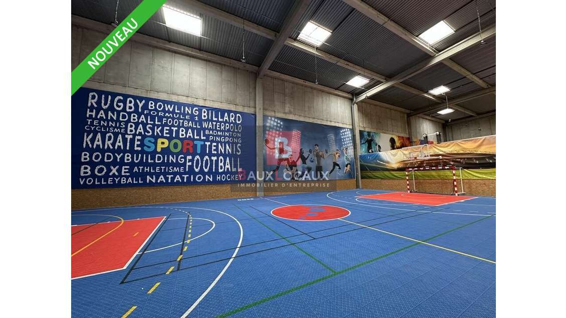 Entrepôt specialisé footsalle à louer le Pontet