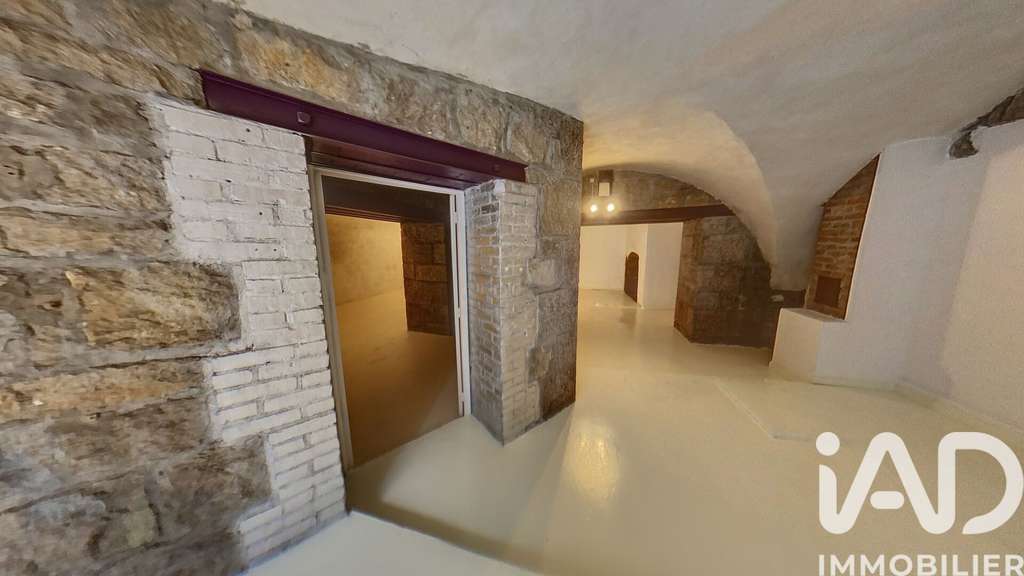 A louer grand local 138m² au Puy-en-Velay