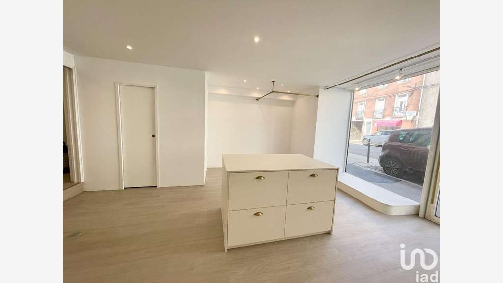 A louer local commercial 46m²au Temple-de-Bretagne