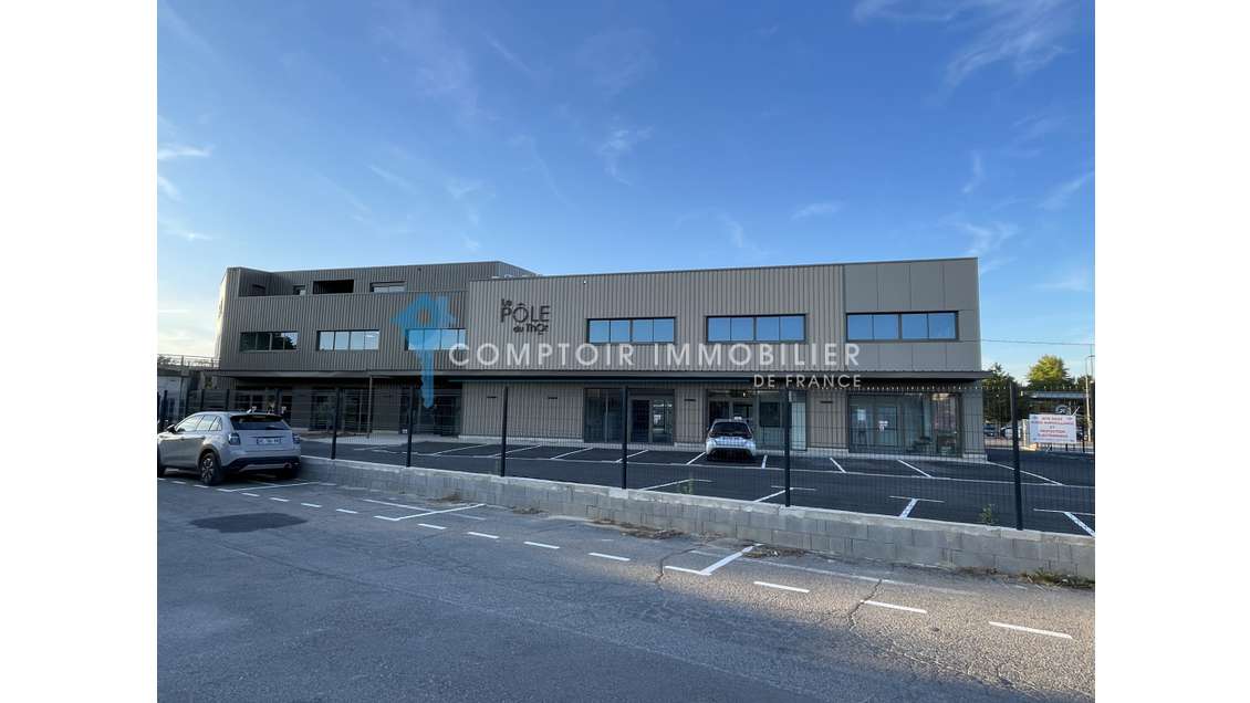 A louer local commercial neuf 80m² empl N1 Le Thor