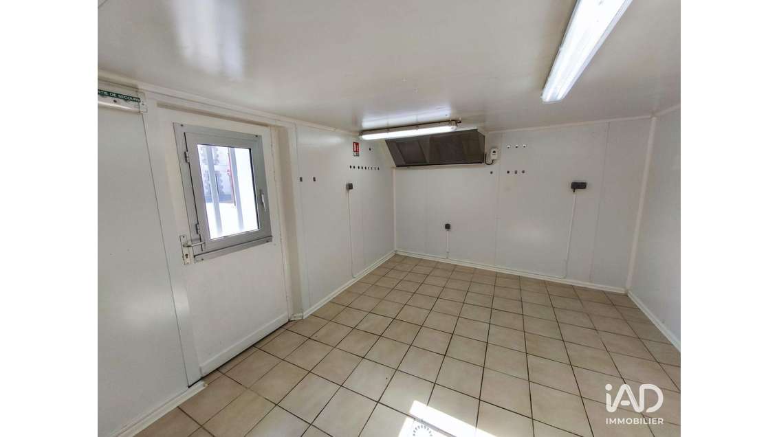 Local commercial à Le Trévoux