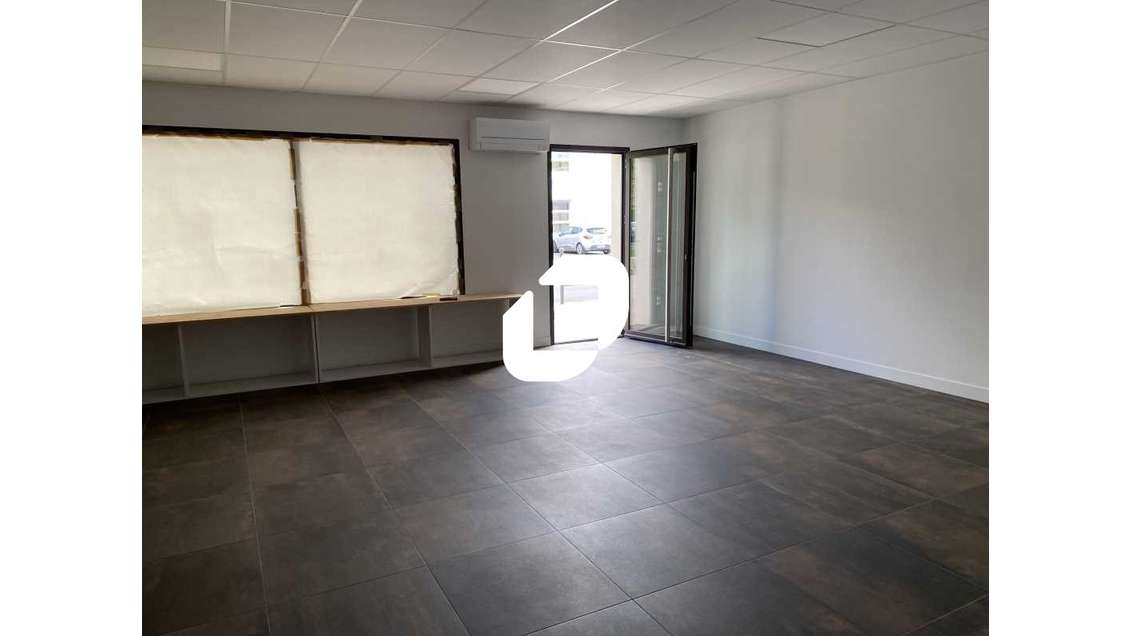 A louer Local commercial 50m² Leognan
