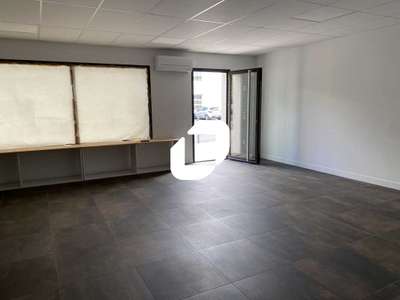 Location Locaux commerciaux - Boutiques à Léognan
