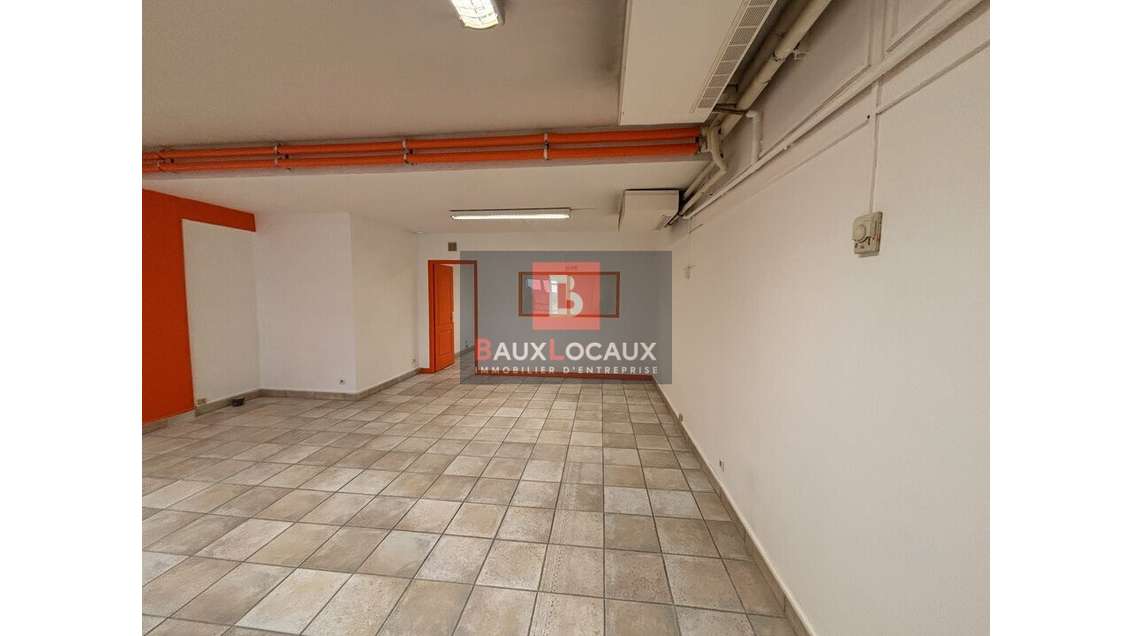 Local commercial 80m² à louer aux Angles