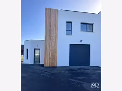 Local commercial à Les Ponts-de-Cé
