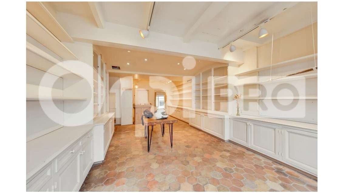 Local commercial 35m² à louer aux Portes-en-Ré