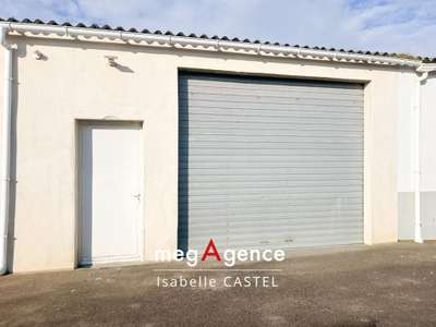 Local pro garage 84m² à louer aux Sables d'Olonne