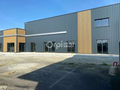 Cellule neuve 594m² à louer sur Lescar Soleil