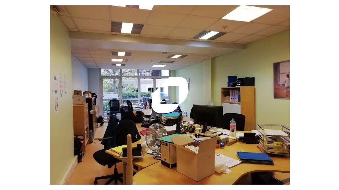 A louer Local commercial 307m² Levallois perret