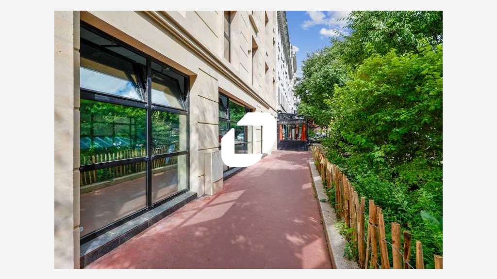 A louer Local commercial 157m² Levallois perret