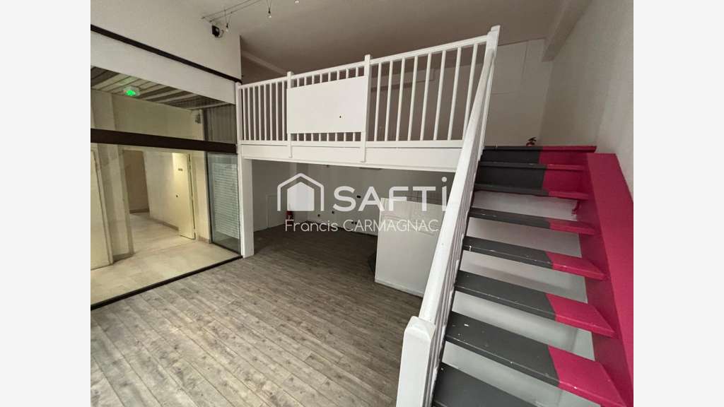 Location local commercial 50m² à Libourne centre