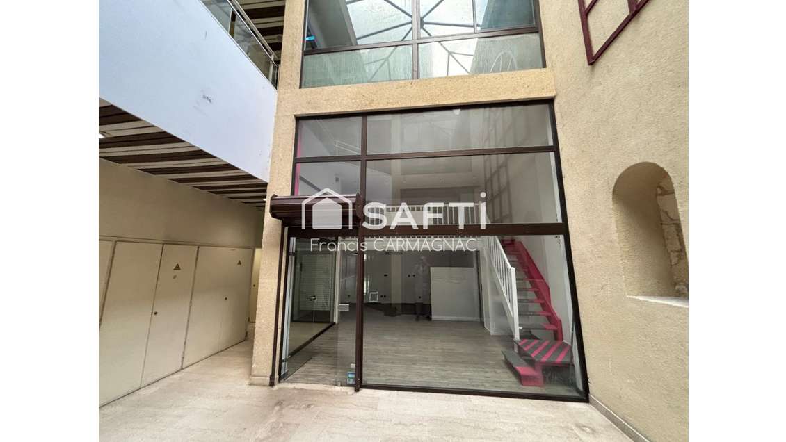 Location local commercial 50m² à Libourne centre