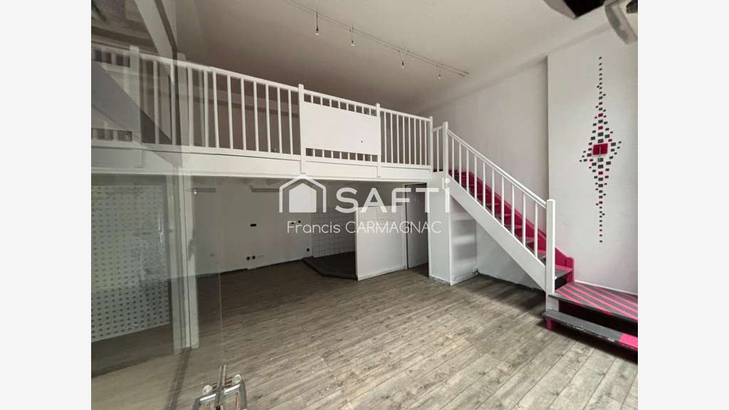 Location local commercial 50m² à Libourne centre
