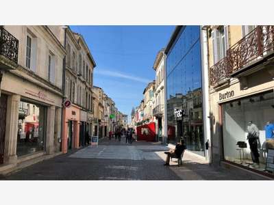 LIBOURNE - LOCAL COMMERCIAL à louer