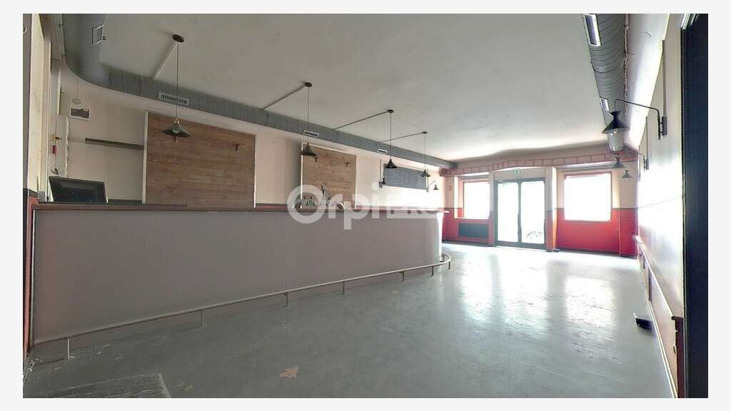 A louer local commercial de 85m² à Lille (59000)