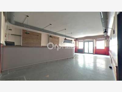 A louer local commercial de 85m² à Lille (59000)
