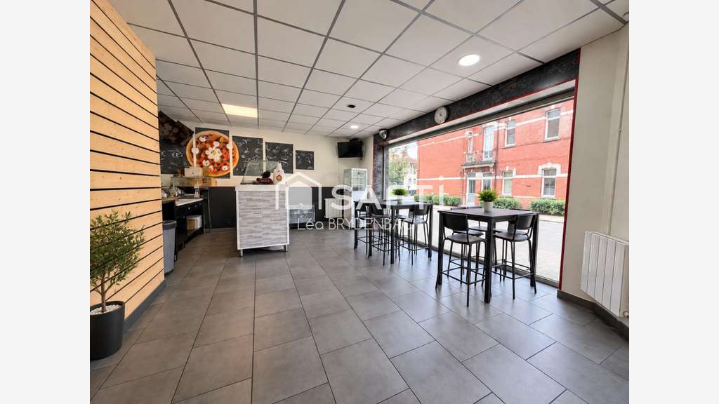 Local commercial à louer – 145 m² – Lille Bois-