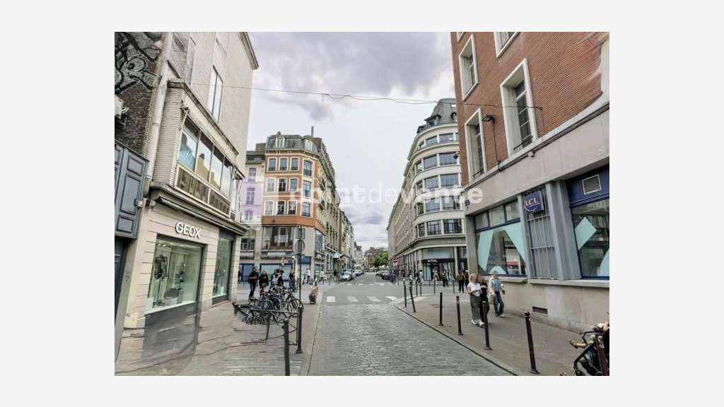 Location commerce - 1070.00 m² - Lille