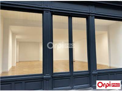 LOCAL COMMERCIAL - 115m2 - Lille 59800