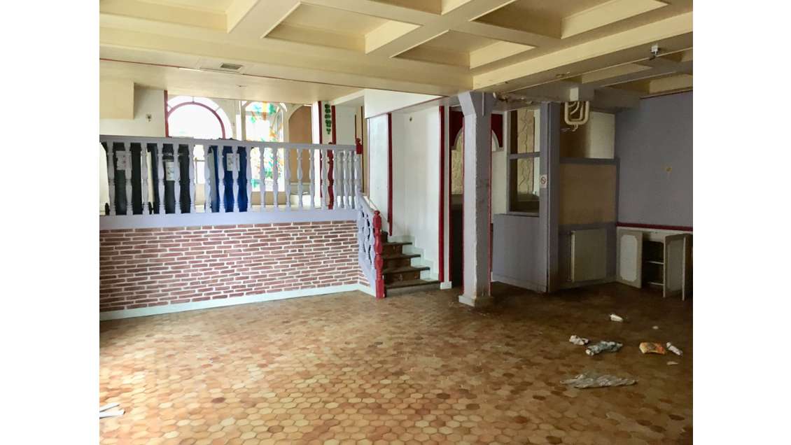 Grand local commercial 180m² à louer sur Limoges