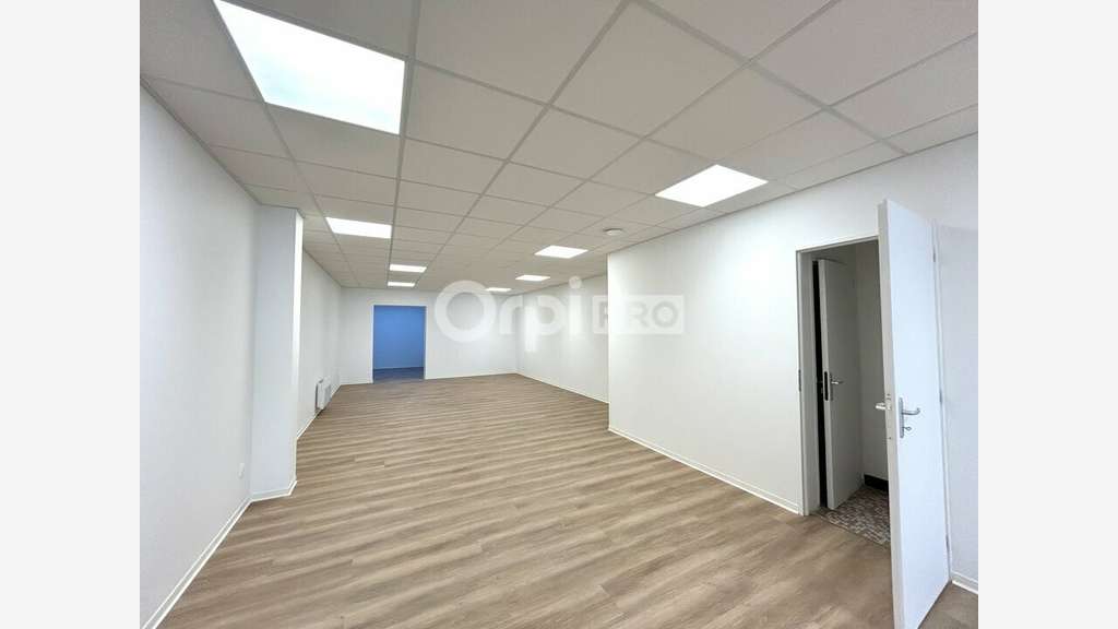 A louer local commercial 100m² à Limoges centre