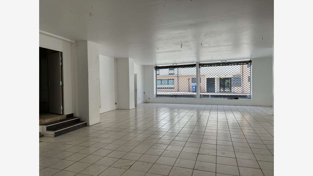 Loue local commercial 230m² au centre de Limoges