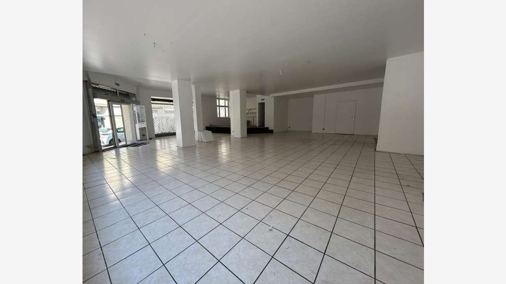 Loue local commercial 230m² au centre de Limoges