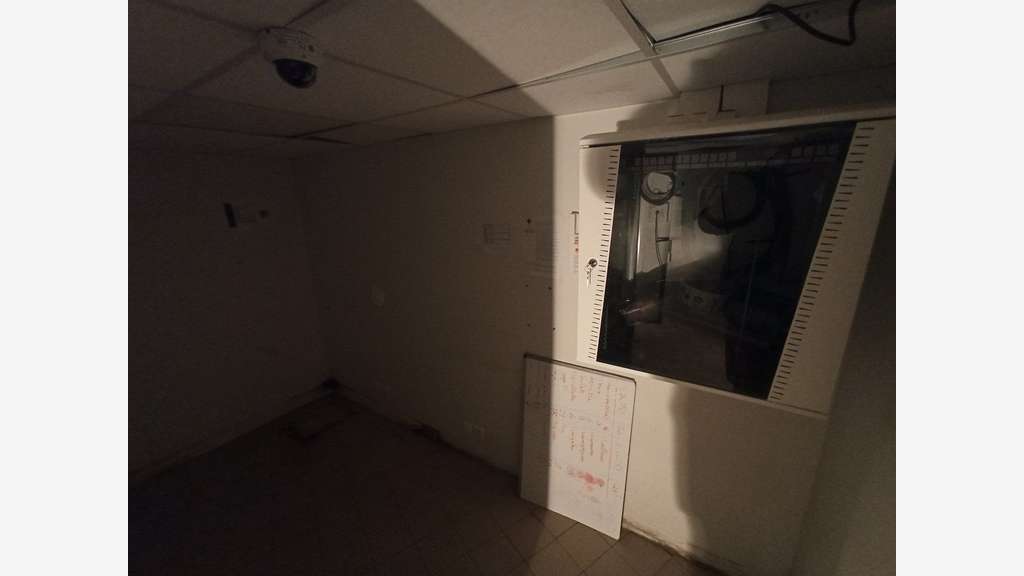 Loc local sans droit d N°1 premium 76m² Limoges