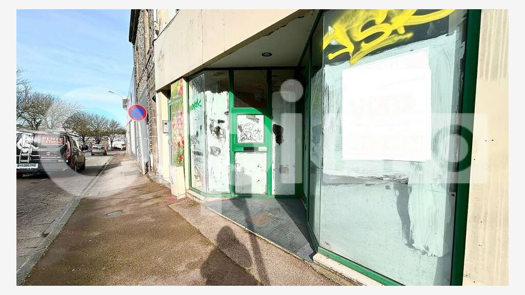 Location local commercial 70m² en RDC à Limoges