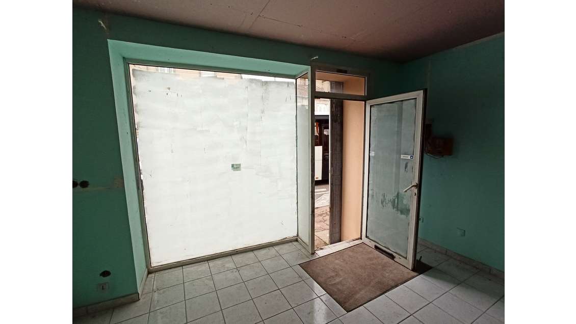 Local Commercial de 35 m² à LIMOGES