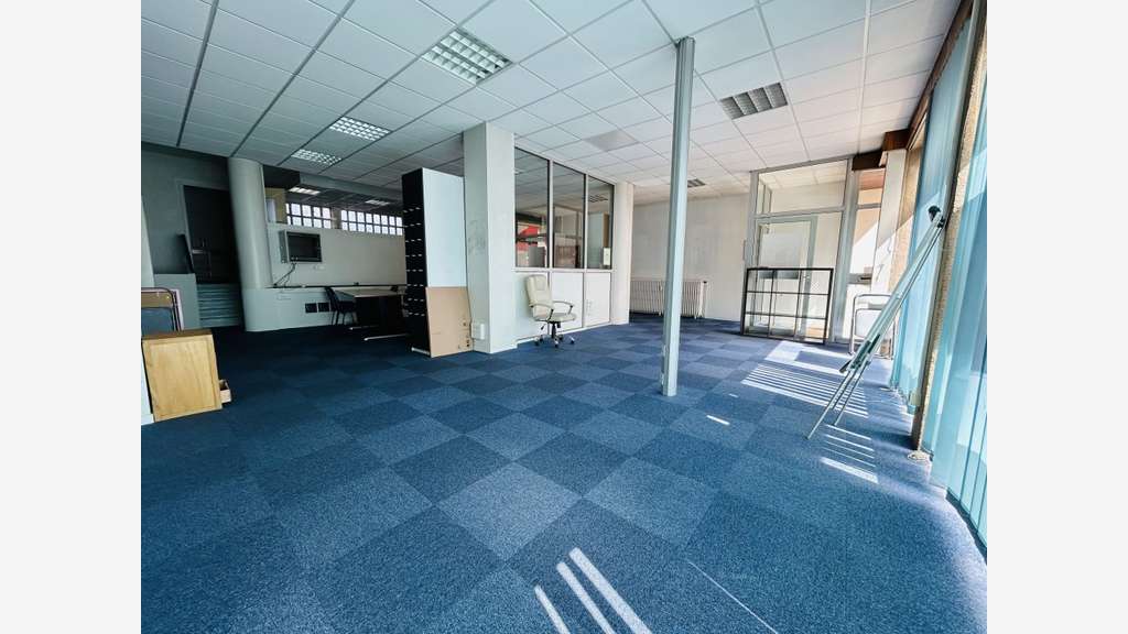 A louer surface commerciale 130m² sur Limoges !