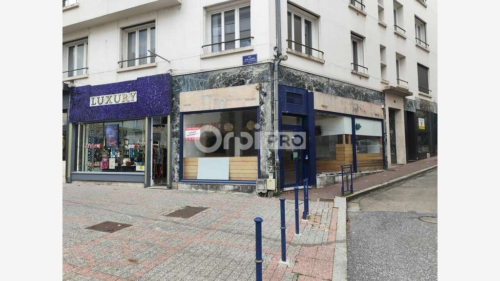 Local commercial 75m² à louer à Limoges centre